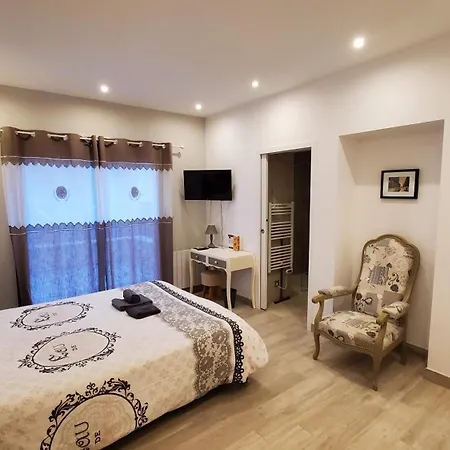 Bed and breakfast Les Cuves - - D'hotes Et Saintes