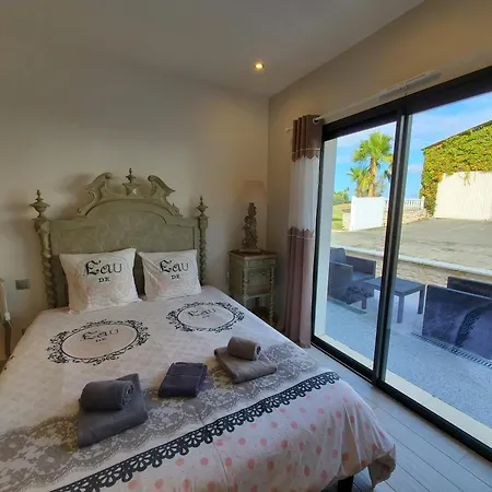 Les Cuves - - D'hotes Et 3* Saintes